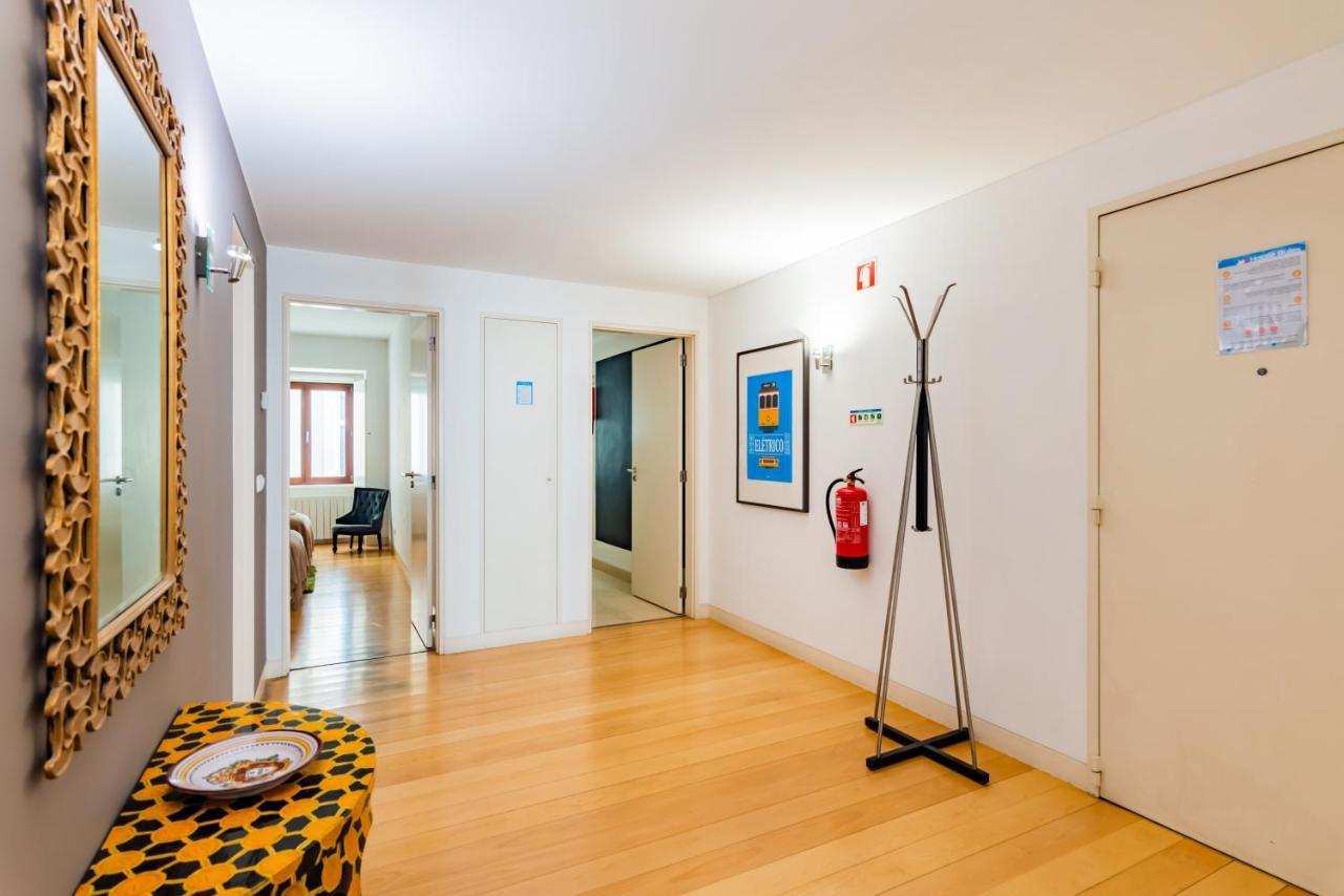 Chiado Mercy II Apartment Lisbon Exterior photo