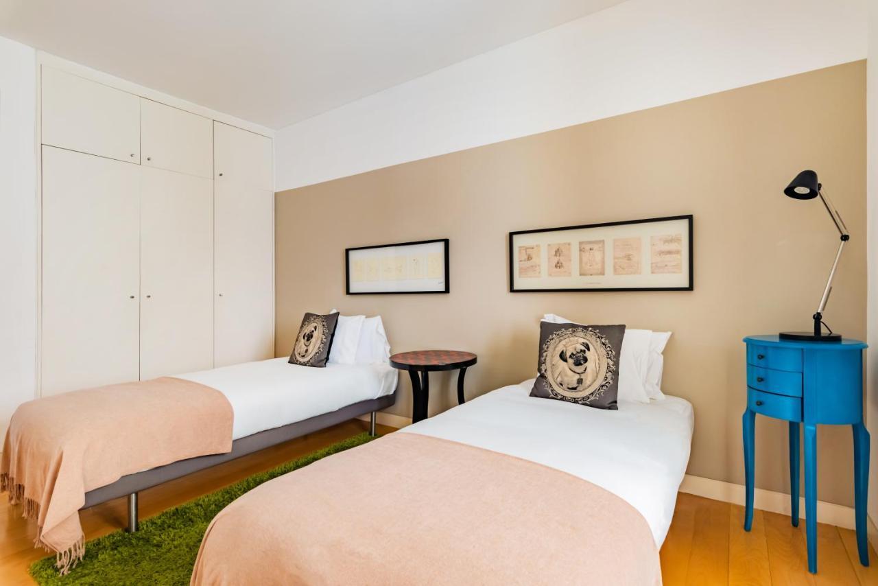 Chiado Mercy II Apartment Lisbon Exterior photo